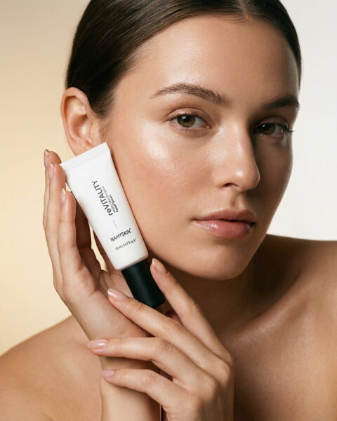 Anti-aging pleťové sérum reVitality od NAMYSKIN® proti známkam starnutia
